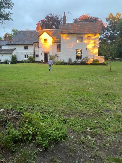 Great EllinghamOld Rectory - Scoulton公寓 外观 照片